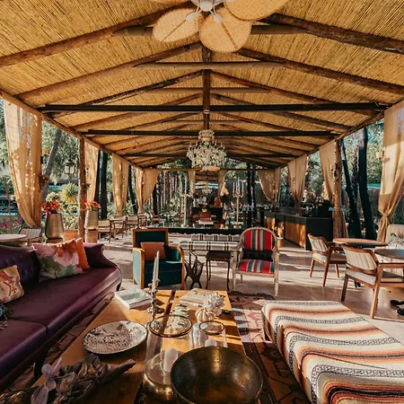 Layla Gocek Bed and breakfast 3*
