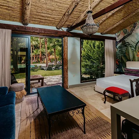 Layla Gocek Adults Only فندق مبيت وإفطار غوجيك