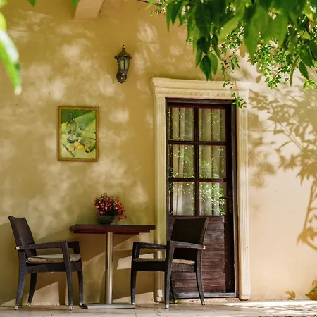 ホテル Layla Gocek Adults Only 4*